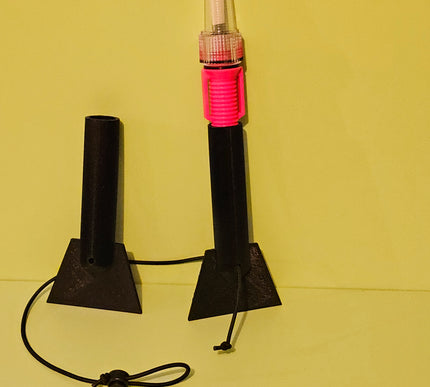 Hi-Intensity Tektite Dual Function light with hard-wearing, moulded plastic bracket