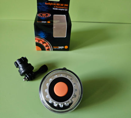 Navilight ALL RED 360 2NM w/Navimount Base 045