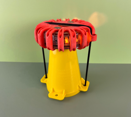 PowerFlareÂ® PR210-R-Y Safety Light