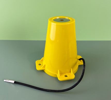 PowerFlareÂ® PR210-R-Y Safety Light