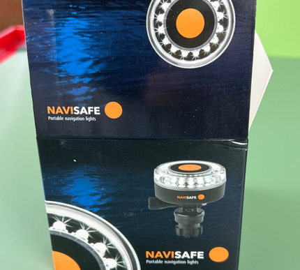 Navilight 360° 2NM w/Navimount base 040
