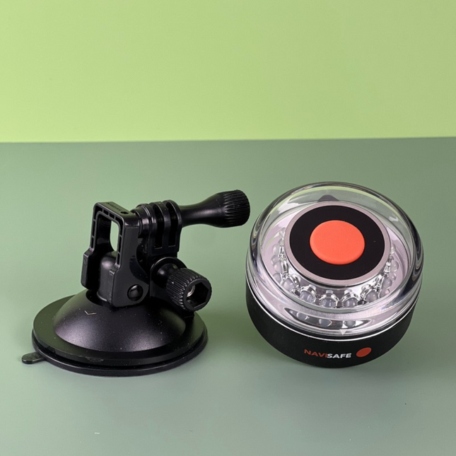 Navilight 360° 2NM w/Suction Base 041