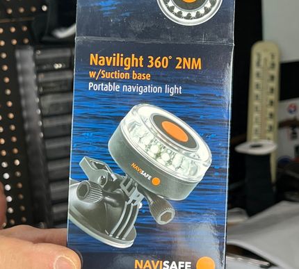 Navilight 360° 2NM w/Suction Base 041