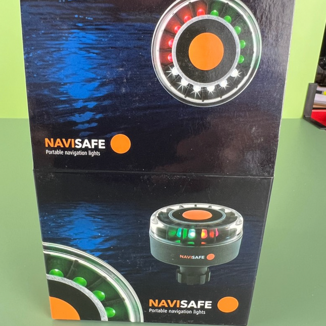 Navilight Tricolor 2NM w/Navibolt base 342