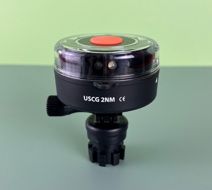 Navilight Tricolor 2NM w/Navimount base 340